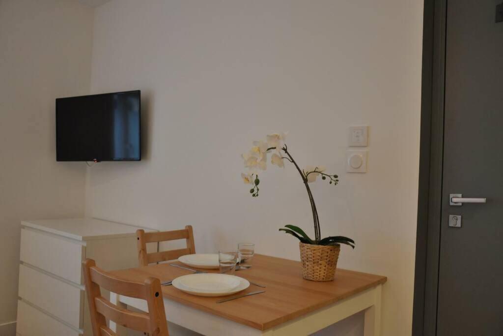 Freskenn 1, Studio 23M² Cosy & Chaleureux Apartment Brest Exterior photo